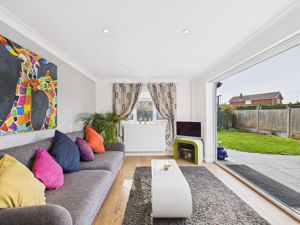 Garden room /access to garden- click for photo gallery